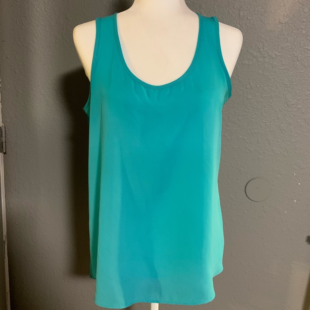 Express medium turquoise top